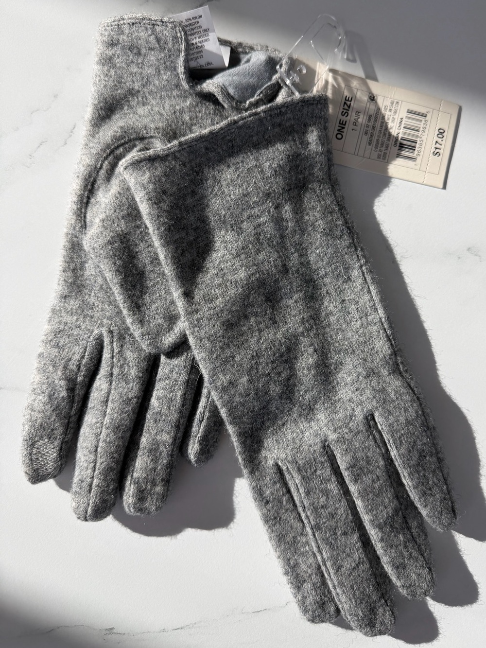 Gray Women's Wool-Blend Gloves (phone usable)